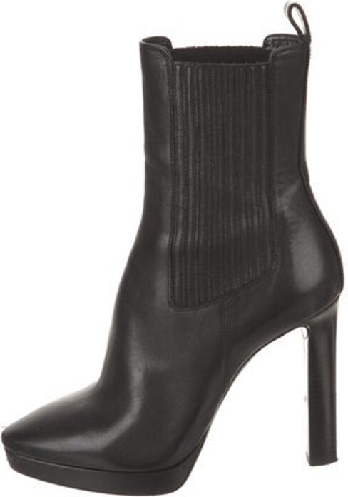 chelsea boots saint laurent