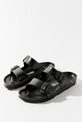 urban outfitters black sandals