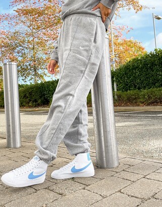nike blazer mid 77 with sweatpants