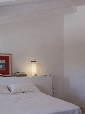 Santa and Cole Asa Table Table