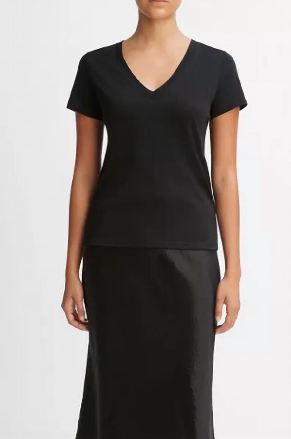 Essential V Neck Tee In Black