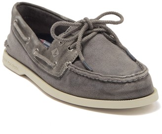 mens grey boat shoes
