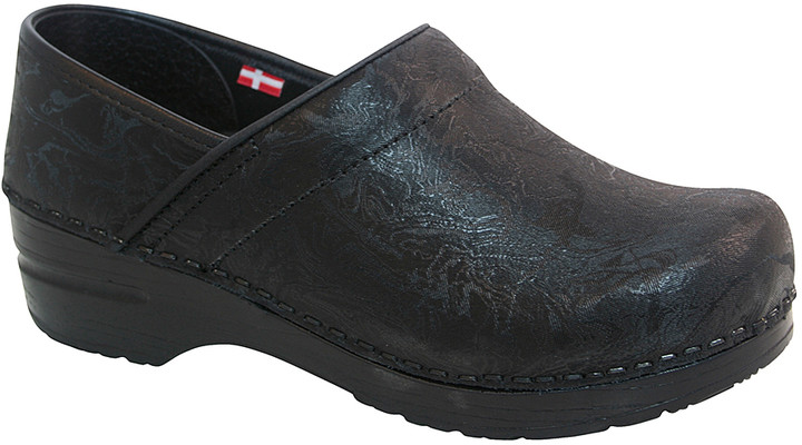 sanita leather clogs