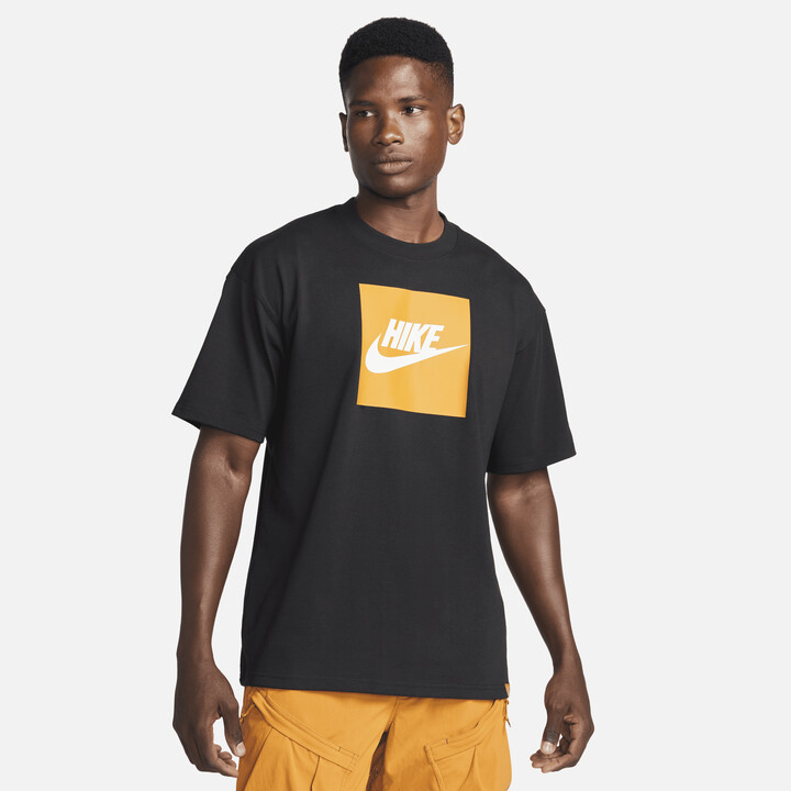Nest schilder Hoe Nike Men's ACG "Hike Box" T-Shirt in Black - ShopStyle