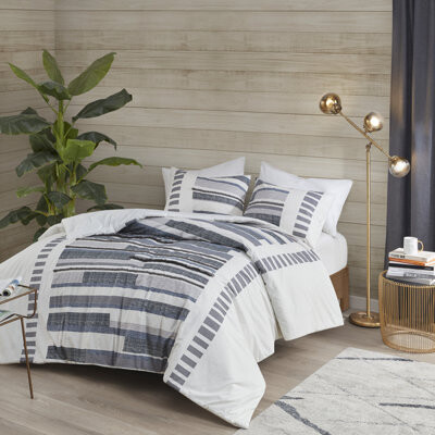 INK+IVY Serena Navy/Gray Standard Cotton 3 Piece Comforter Set
