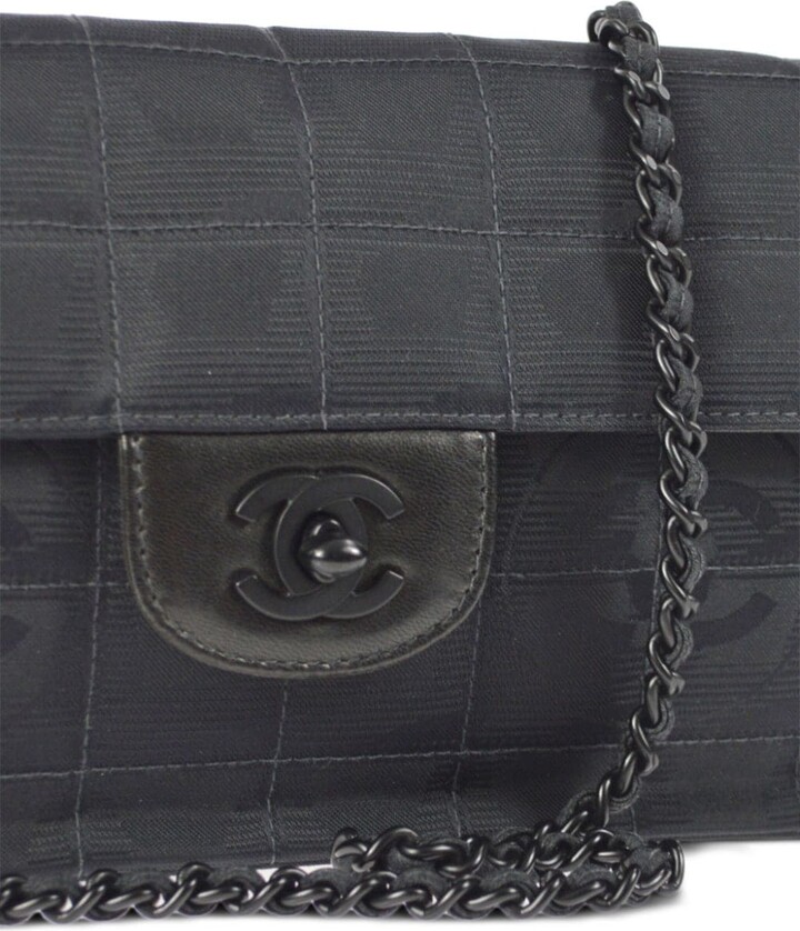 Chanel Pre Owned 2002 East West Travel Line shoulder bag - ShopStyle