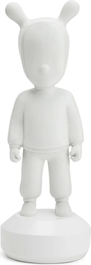 Lladro The White Guest figurine