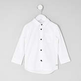 Thumbnail for your product : River Island Mini boys white long sleeve Oxford shirt