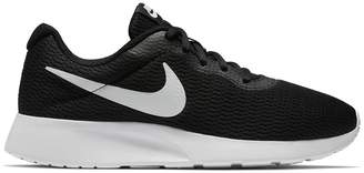 nike tanjun wide width