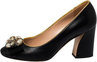 Gucci Black/Gold Leather Bee Pearl Pumps Size 38