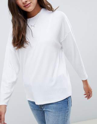ASOS Design DESIGN long sleeve t-shirt with batwing in white