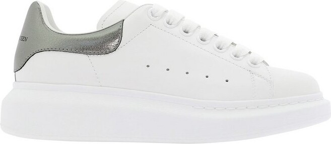 Save 14% Womens Shoes Trainers Low-top trainers Alexander McQueen Leather Oversized Low-top Sneakers in White 