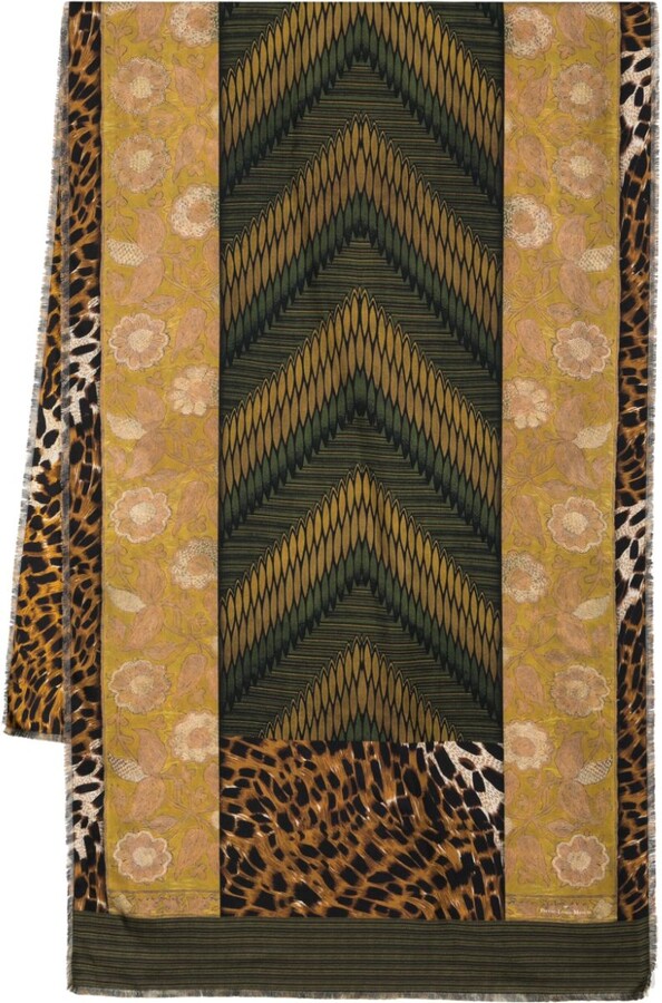 Louis Vuitton pre-owned animal-print Frayed Scarf - Farfetch