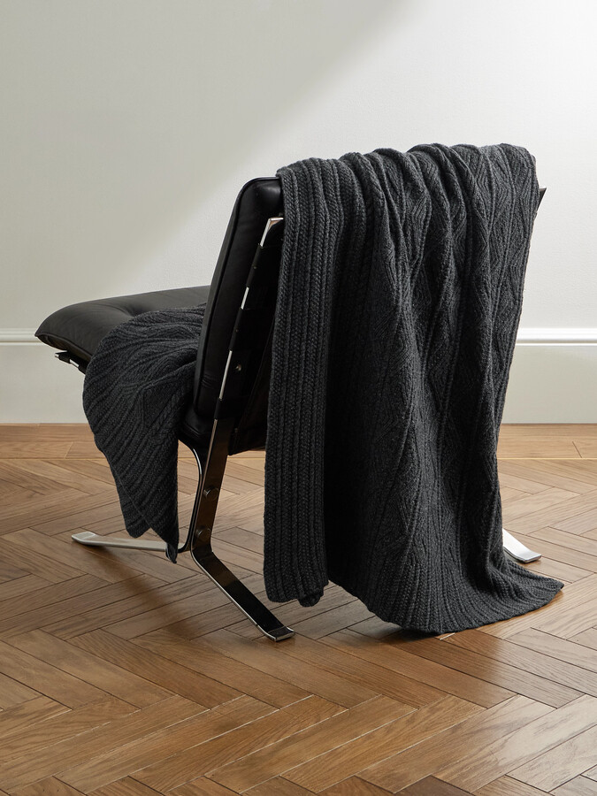 Aran Textured-Knit Cashmere Blanket