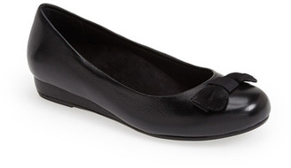 Orthaheel Vionic with R) 'Lydia' Leather Wedge Pump (Women)