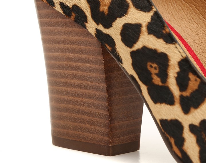 Crown vintage emmarose pump Clearance