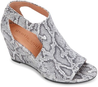 Gentle Souls by Kenneth Cole Signature Lunette Wedge Sandal