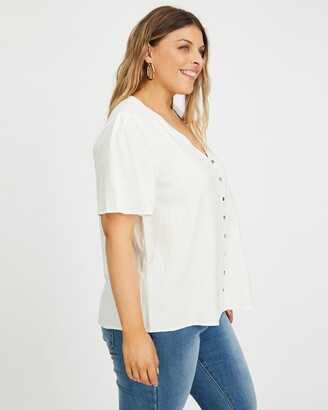 Atmos & Here Atmos&Here Curvy - Women's White Shirts & Blouses - Breanna Linen Blend Button Top - Size 18 at The Iconic