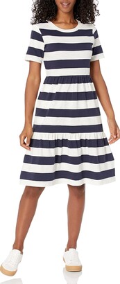 Amazon Essentials Women's Short-Sleeve Crewneck Tiered Dress