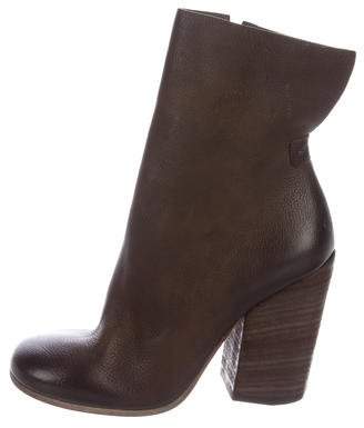 Marsèll Leather Round-Toe Ankle Boots