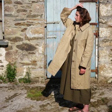 kate sheridan raincoat