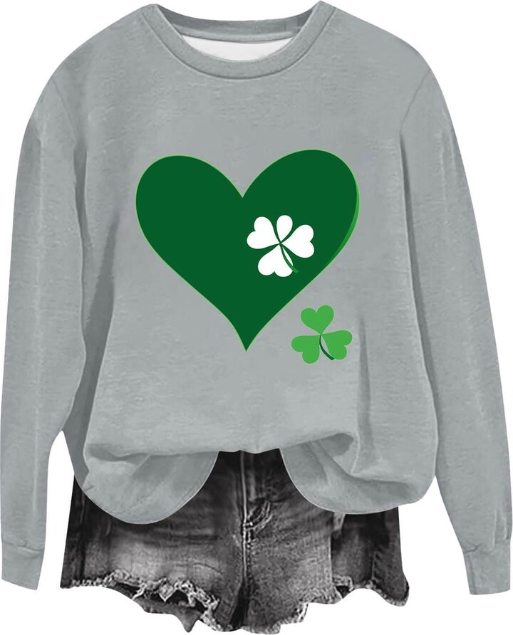 Generic Women's St Patricks Day Sweatshirts Shamrock Heart Graphic Crewneck Long Sleeve Pullover Casual Cute Holiday Clothes Grey