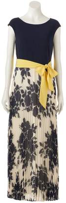 Jessica Howard Women's Pleated Floral Maxi Dress