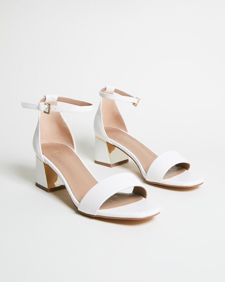 Spurr Women's White Mid-low heels Reign Heels Size at The