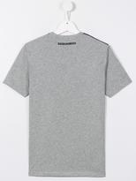 Thumbnail for your product : DSQUARED2 Kids - skater print T-shirt - kids - Cotton - 14 yrs