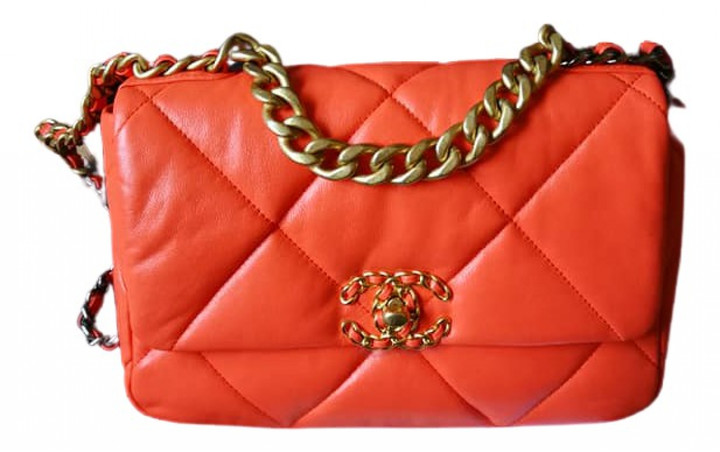 chanel 19 orange