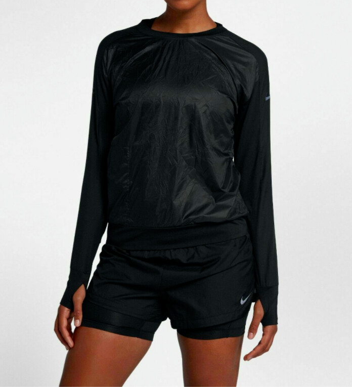Nike Women's 929128-010 Black Long Sleeve Run Division Black Running Jackets