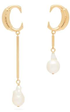 Chloé Darcey Baroque-pearl Mismatched Earrings - Womens - Gold