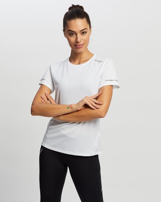 2XU Women's White Short Sleeve T-Shirts - Aero Tee