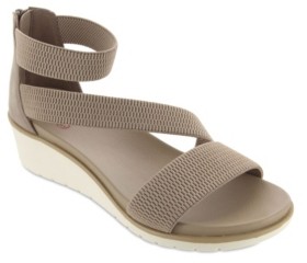 mia zita platform wedge sandal
