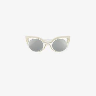Fendi Eyewear Ladies White Elegant 'Paradeyes' Sunglasses, Size: 49