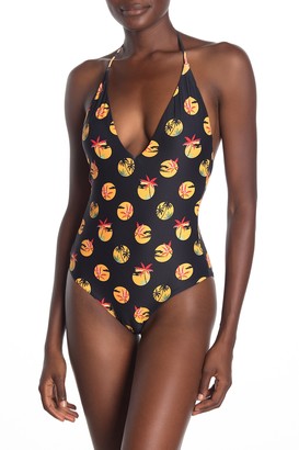onia nina one piece