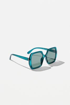 ros Forstyrrelse pasta Urban Outfitters 70s Selin Sunglasses - Green ALL at - ShopStyle
