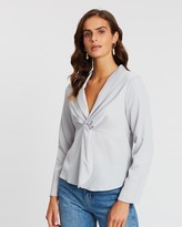 Thumbnail for your product : Dorothy Perkins Front Twisted Plunge Top