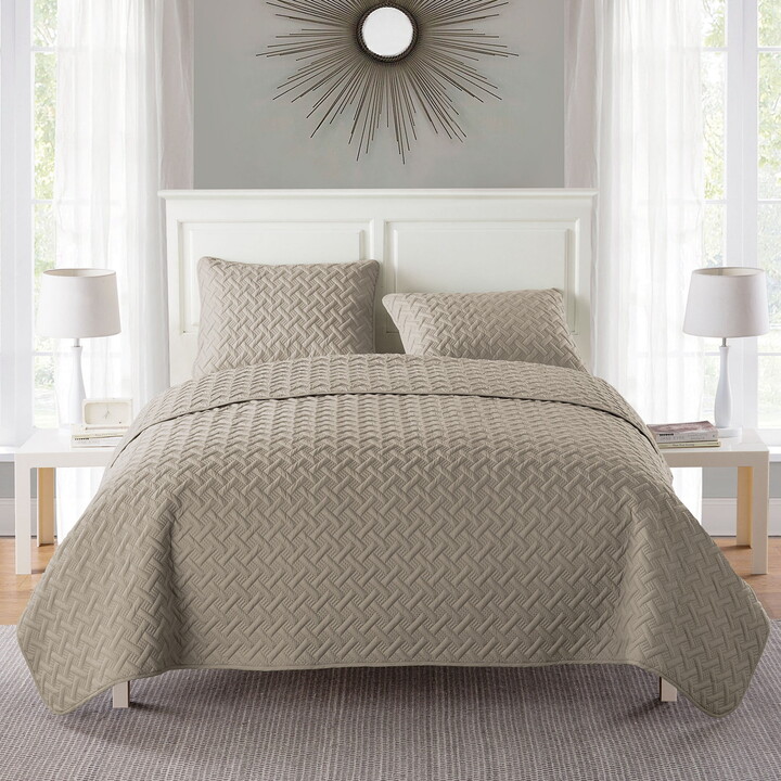 VCNY Home Nina 2-Piece Taupe Geometric Quilt Set, Twin, Adult, Unisex