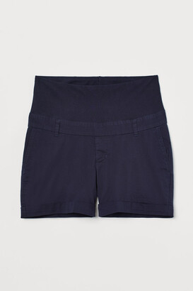 H&M MAMA Chino shorts