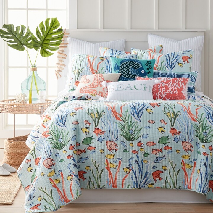 Sancti Petri Coastal Quilt Set King Quilt and Two King Shams Blue