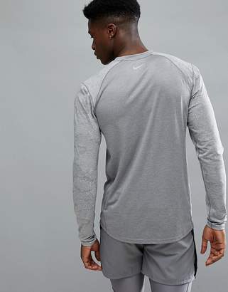 Nike Running Breathe Miler Long Sleeve Top In Grey With Arm Print 904665-036