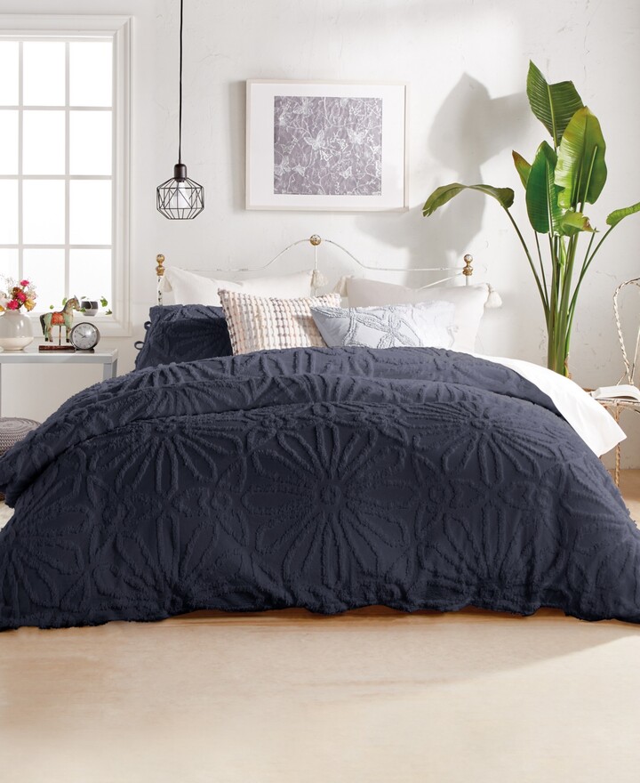 Peri Home Chenille Medallion 3-Pc. Duvet Cover Set King
