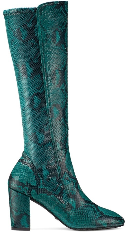 stuart weitzman livia boot