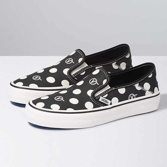 vans surf shoes womens
