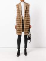 Thumbnail for your product : Manzoni 24 sleeveless quilted fur jacket