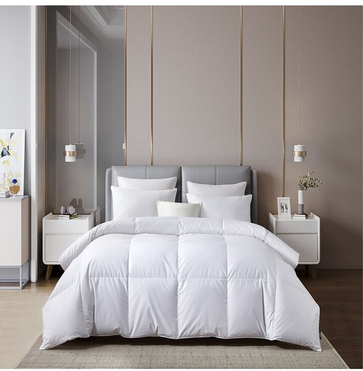 Serta 400 Thread Count Cotton Sateen European Goose Down All Seasons Comforter