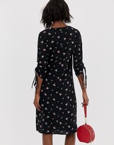 Thumbnail for your product : Glamorous Bloom midi dress in vintage floral
