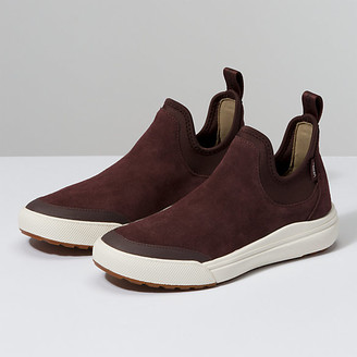 vans ultrarange 3d chelsea mid mte