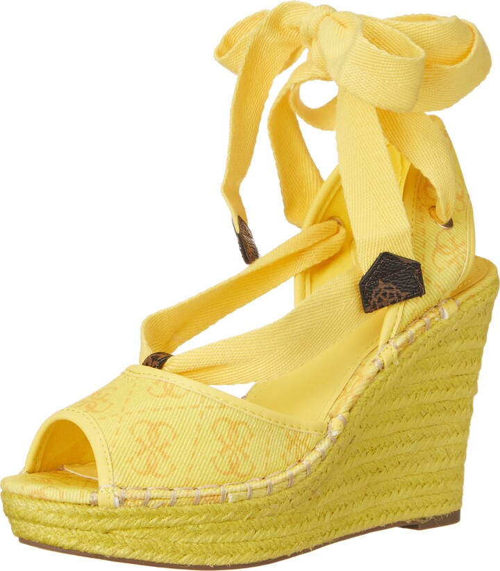 guess helena wedge